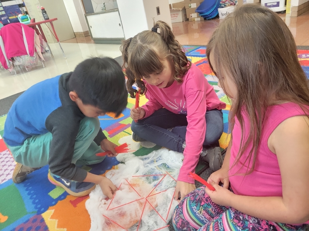 How many counting sticks do you need to build a spider web?